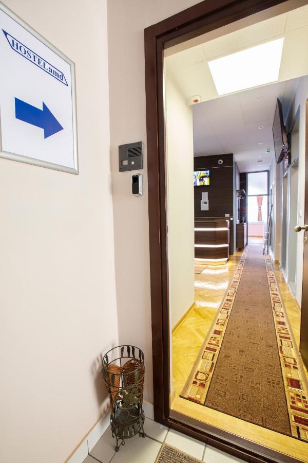 Hostel Amd Belgrad Exteriör bild